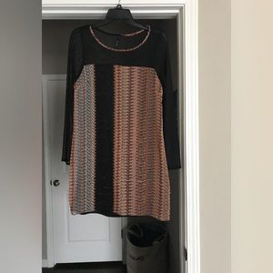 Black/multi colored dress